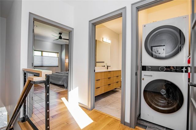 700-710 SE B, Bentonville, AR 72712