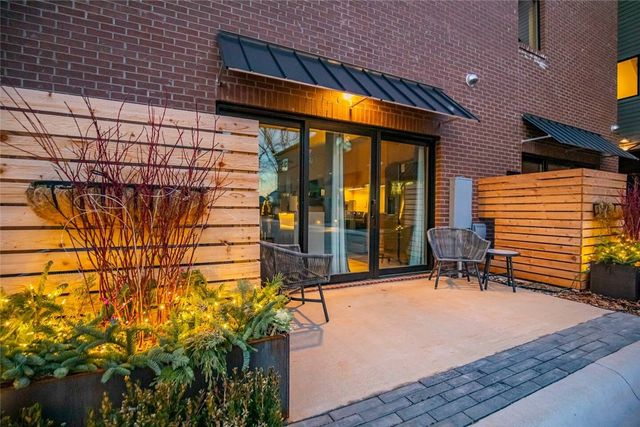 700-710 SE B, Bentonville, AR 72712