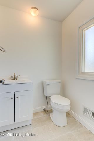 8201 Huntsman Trail, Louisville, KY 40291