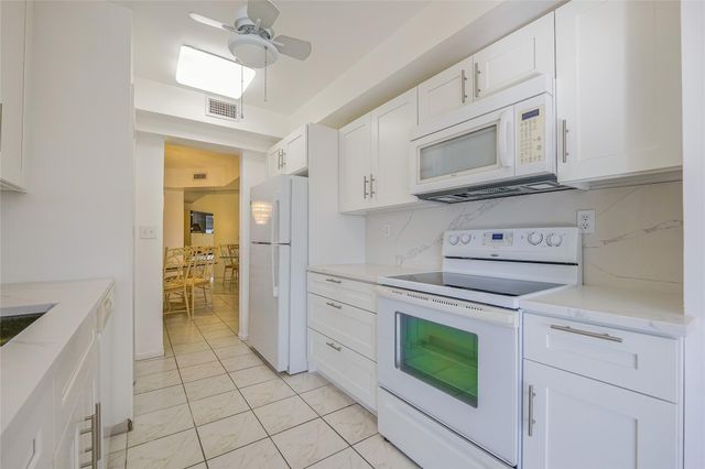 7100 Radice Court 302, Lauderhill, FL 33319