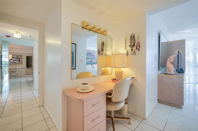 7100 Radice Court 302, Lauderhill, FL 33319