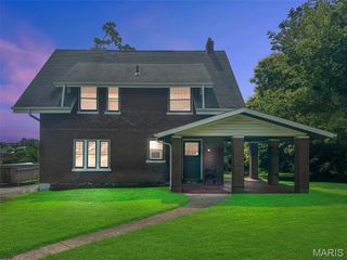 3634 Oakdale Avenue, St Louis, MO 63121
