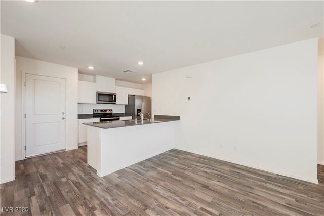 1693 Pamela Springs Lane, North Las Vegas, NV 89084