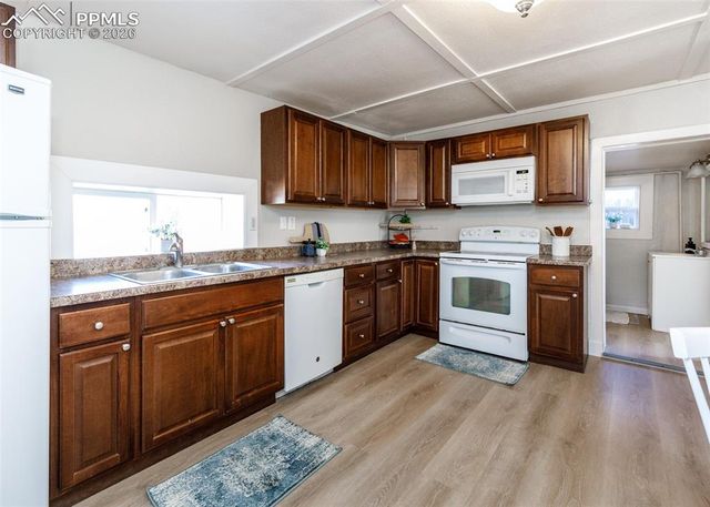 411 E Iowa Avenue, Fountain, CO 80817