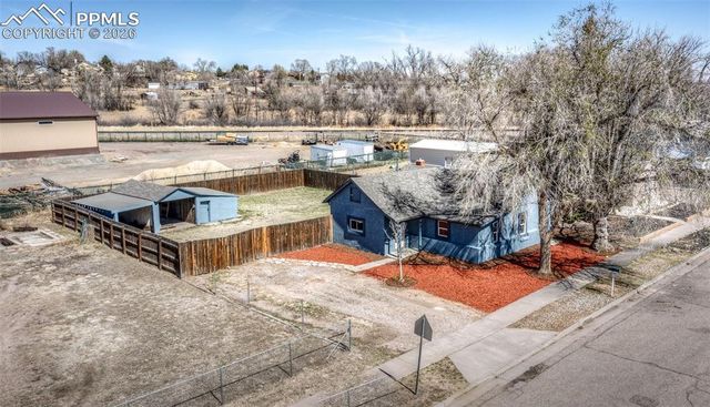 411 E Iowa Avenue, Fountain, CO 80817