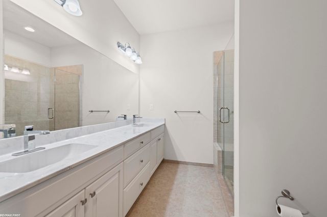 3680 Partagas Drive, Sterling Heights, MI 48310