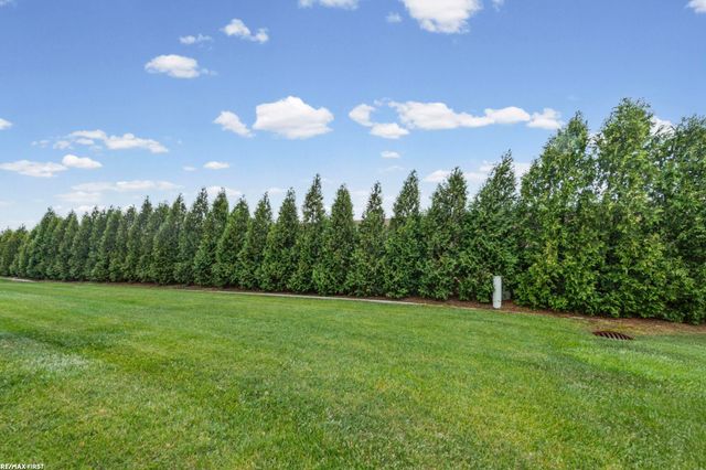 3680 Partagas Drive, Sterling Heights, MI 48310