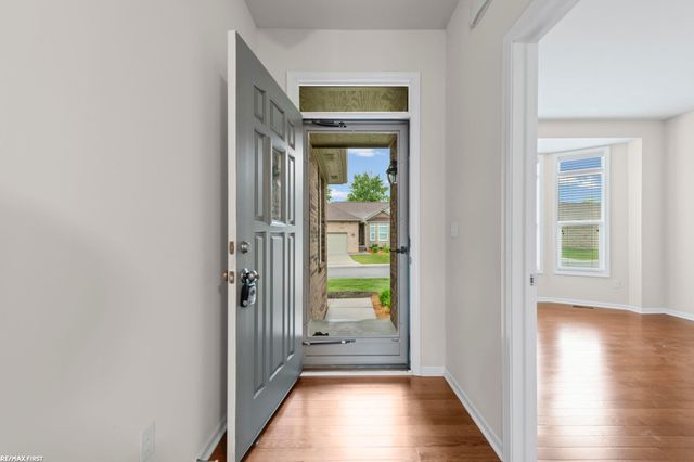 3680 Partagas Drive, Sterling Heights, MI 48310