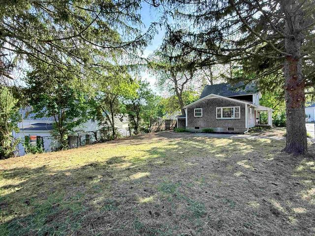 426 Milford Street, Manchester, NH 03102