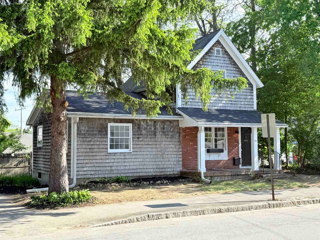 426 Milford Street, Manchester, NH 03102