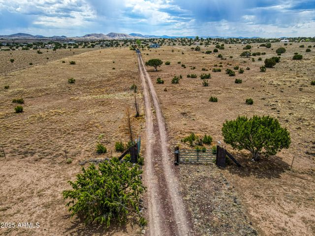 70 N5207 Road, Concho, AZ 85924