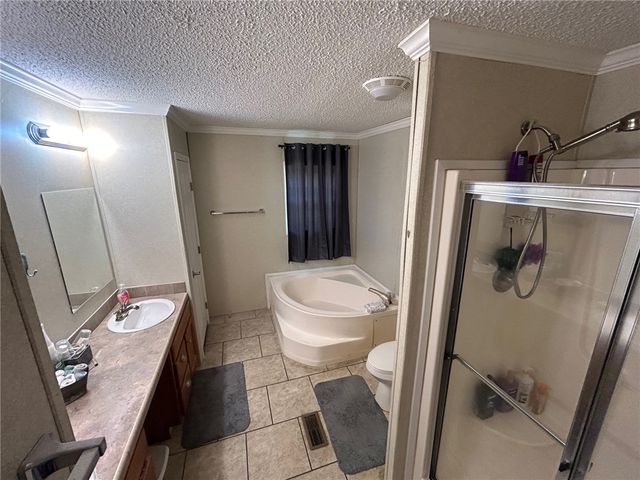 17003 Ross Road, Sulphur Springs, AR 72768