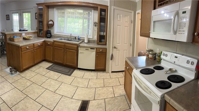 17003 Ross Road, Sulphur Springs, AR 72768