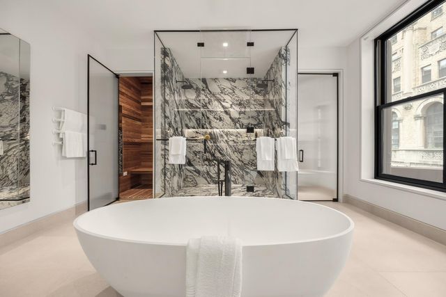 250 W 73rd Street, New York City, NY 10023