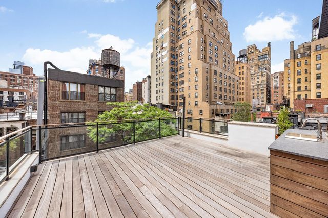 250 W 73rd Street, New York City, NY 10023