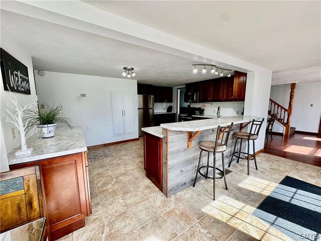 87 Clinton Street, New Hartford, NY 13417