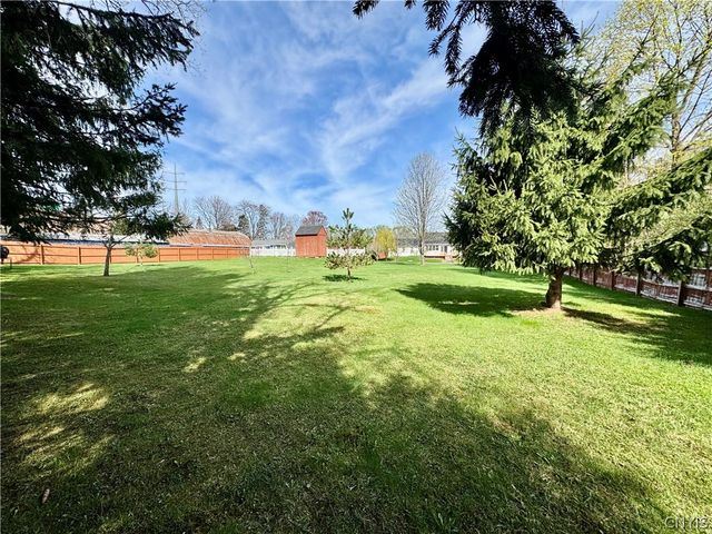 87 Clinton Street, New Hartford, NY 13417