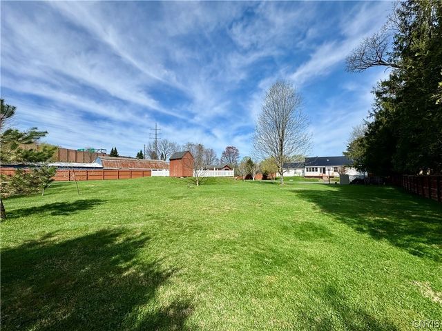 87 Clinton Street, New Hartford, NY 13417