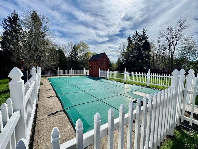 87 Clinton Street, New Hartford, NY 13417