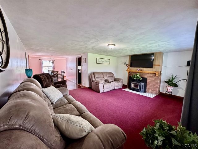 87 Clinton Street, New Hartford, NY 13417