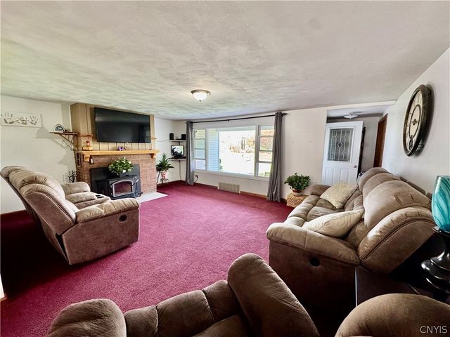 87 Clinton Street, New Hartford, NY 13417