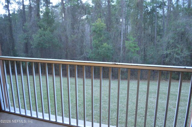 4480 DEERWOOD LAKE Parkway 227, Jacksonville, FL 32216