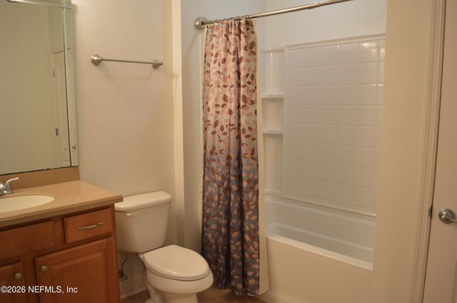 4480 DEERWOOD LAKE Parkway 227, Jacksonville, FL 32216