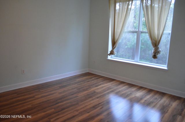 4480 DEERWOOD LAKE Parkway 227, Jacksonville, FL 32216