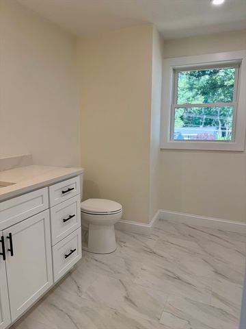 37 Karen Street, Lowell, MA 01851