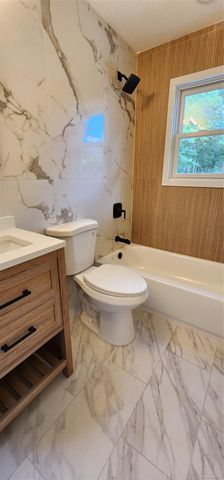 430 Boxwood Drive, Shirley, NY 11967