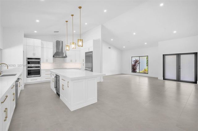 16100 SW 252nd St, Homestead, FL 33031