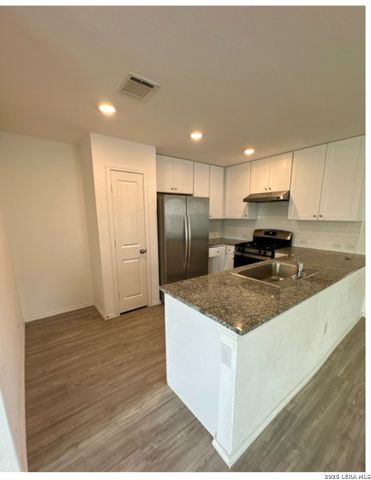 31663 MEANDER LN, Bulverde, TX 78163