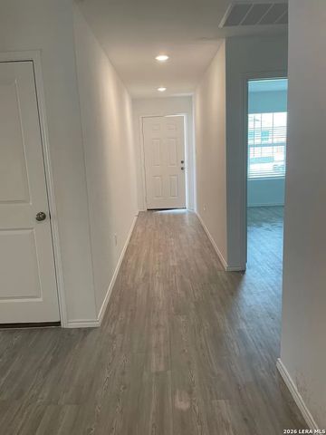 31663 MEANDER LN, Bulverde, TX 78163