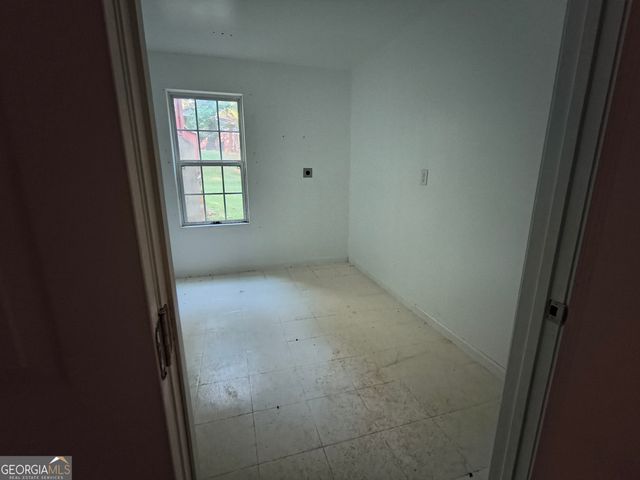 5538 Mossy View Drive, Douglasville, GA 30135