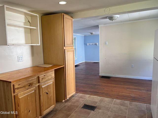 5 Pearl Street, Granville, NY 12832