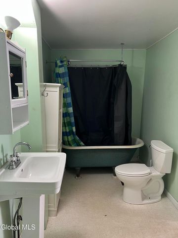 5 Pearl Street, Granville, NY 12832