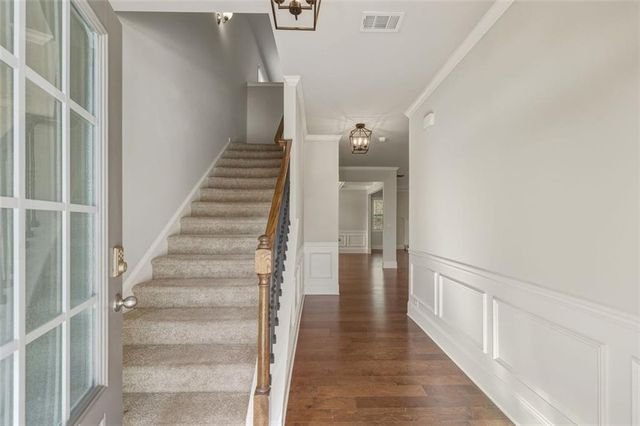 6496 CROSSCREEK Lane, Flowery Branch, GA 30542