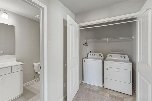 6496 CROSSCREEK Lane, Flowery Branch, GA 30542