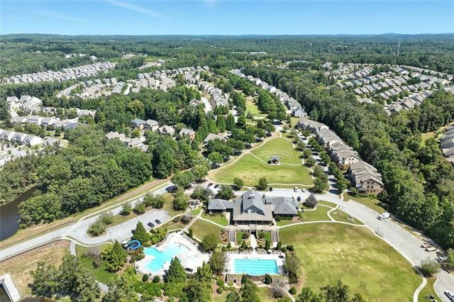 6496 CROSSCREEK Lane, Flowery Branch, GA 30542