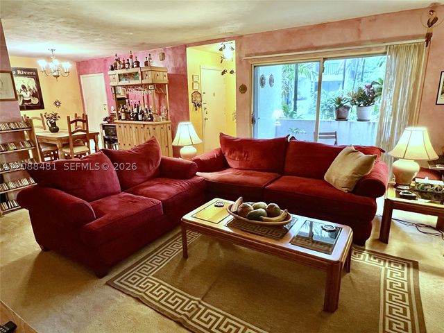 9304 SW 77th Ave C3, Miami, FL 33156