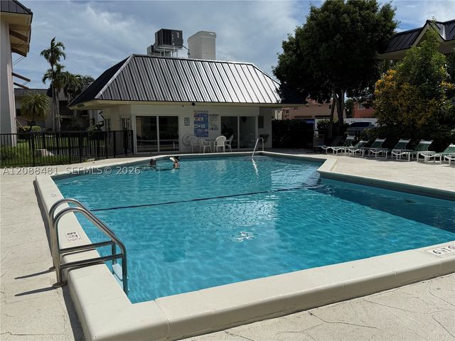 9304 SW 77th Ave C3, Miami, FL 33156