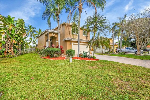 4941 Pelican St, Coconut Creek, FL 33073
