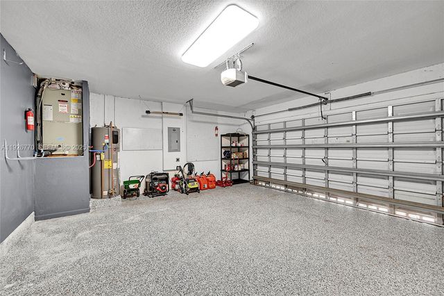 4941 Pelican St, Coconut Creek, FL 33073