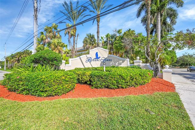 4941 Pelican St, Coconut Creek, FL 33073