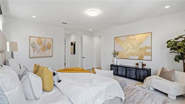 133 Bosal, Irvine, CA 92618