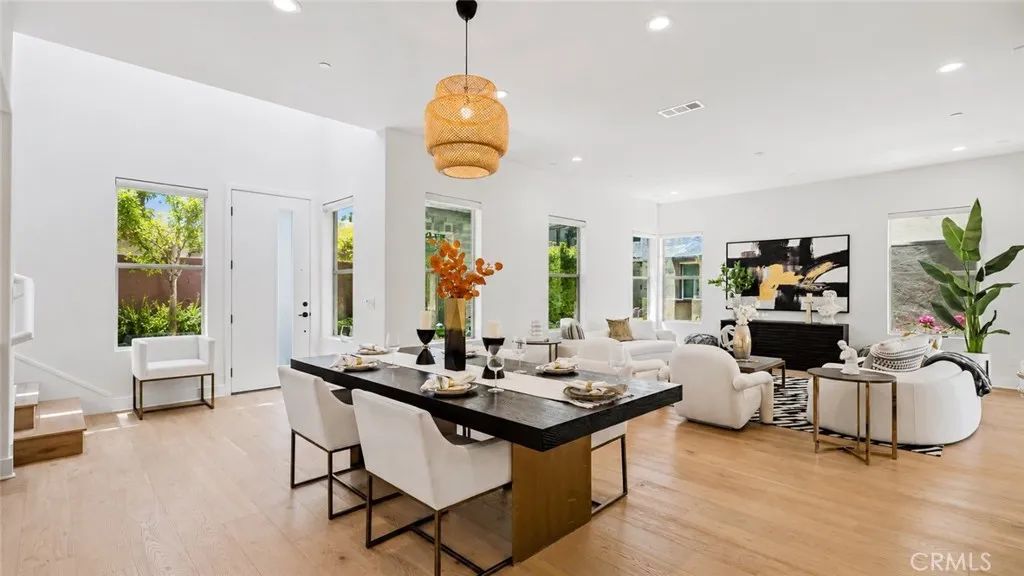 133 Bosal, Irvine, CA 92618