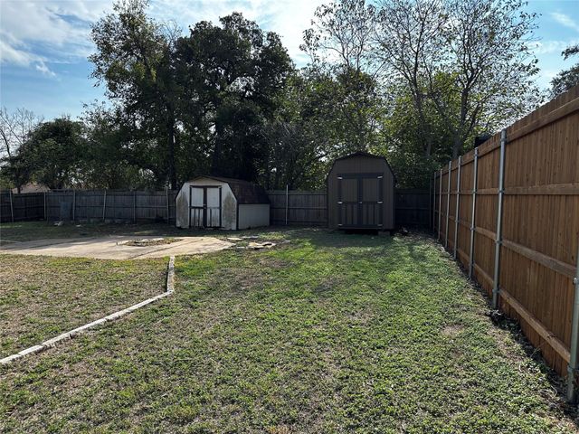 204 Thompson ST, Cedar Park, TX 78613