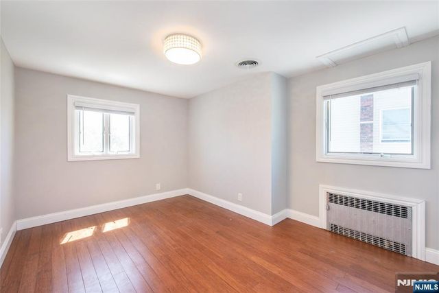 40 Winslow Terrace, Fair Lawn, NJ 07410