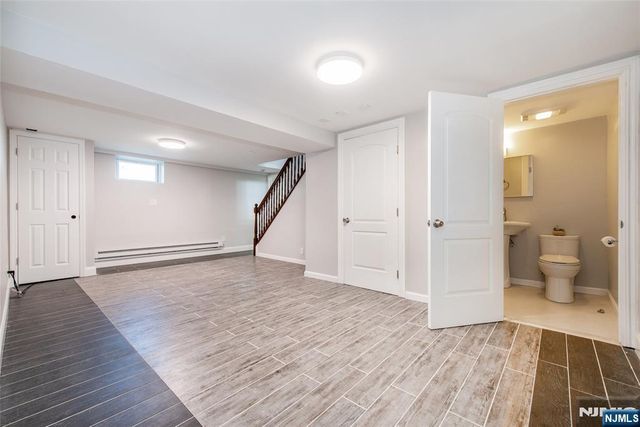 40 Winslow Terrace, Fair Lawn, NJ 07410