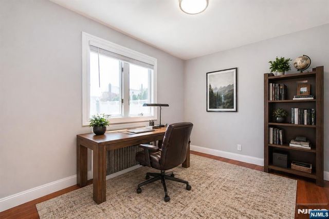 40 Winslow Terrace, Fair Lawn, NJ 07410